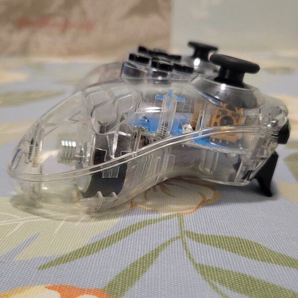 Nintendo Wii U AfterGlow PDP Pro Controller Clear Wireless- Rechargable - Picture 6 of 8